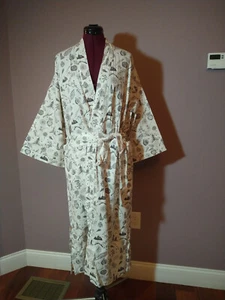 NWT Mahagony Women's Robe Drawstring 100% Cotton Winter Forest/Cute Animals Sz S - Picture 1 of 7
