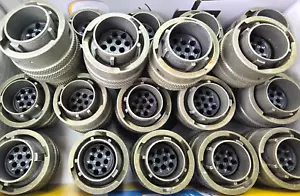 19 Pcs PT06SE-12-10PX Circular MIL Spec Connector 10P Size 12 Straight - BENDIX - Picture 1 of 7