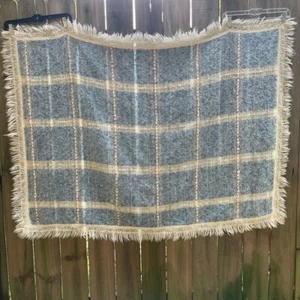 Vintage IRISH TAPESTRIES Handwoven Fringed BLANKET Throw 42" x 57" - Picture 1 of 5