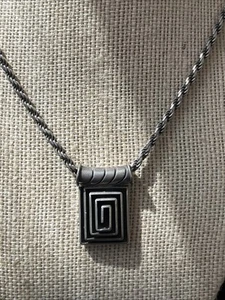 Collar Colgante Laberinto Modernista Dominique Dinouart México 925 - Imagen 1 de 11