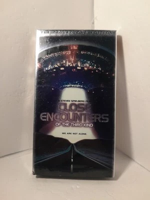 Close Encounters of the Third Kind Collectors Edition 1998 VHS Spielberg Sci Fi - Image 1 of 4