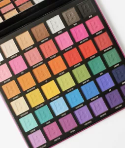Beauty Bay BRIGHT MATTE 42 Colour Eyeshadow Palette 100% Authentic BNIB - Picture 1 of 6