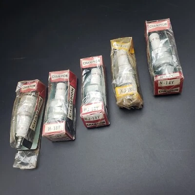 Champion Spark Plugs NOS Lot of 5 13/16" Hex 14mm Vintage USA Collectible - Image 1 of 4