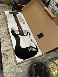 Rock Band 4 Wireless Fender Stratocaster Guitar for PS4 New In Box - Picture 1 of 7