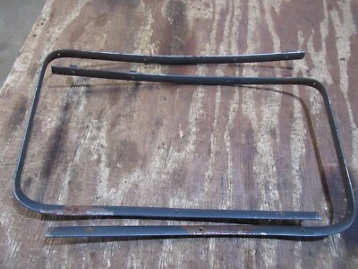 Chevrolet Belair 210 1953 1954 sedán interior parabrisas moldura adorno Foto 1 de 4