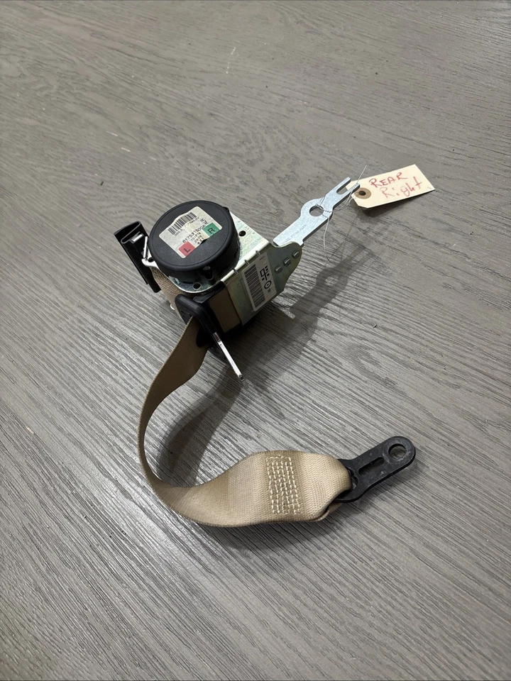 08-13 CINTURÓN SEGURIDAD PASAJERO TRASERO DERECHO BMW 328xi 328i 325i 335i E90 E92 617531500a Foto 1 de 4