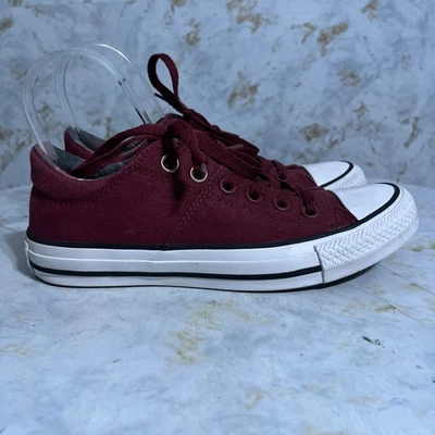 Converse All Star Chuck Taylor Women's Size 7 Shoes Red Gray Low Top Sneakers - Image 1 of 4