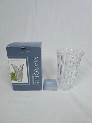 Jarrón de cristal pesado de 9" Marquis by WATERFORD Rainfall hecho en Alemania Foto 1 de 4
