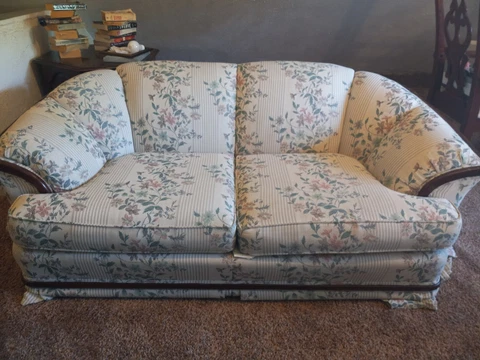 floral vintage sofa/couch Cover
