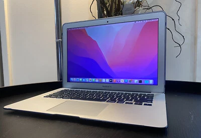 MacBook Air Apple A1466 , 13.3" Laptop, core i5, 4GB RAM, 128GB SSD Early 2015 - Image 1 of 4