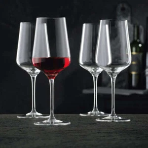Juego de 4 copas de vino tinto Nachtmann ViNova - Imagen 1 de 3