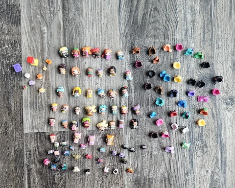 My Mini MixieQ's Mixie Q Doll and Accessory Figure Lot - 38 Dolls Cover