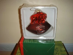 NFL Glass Blown Ornament Chicago Bears Mascot Football Large Retired - Imagen 1 de 12