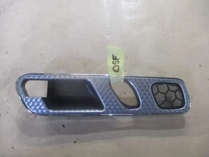 MERCEDES BENZ R170 2004 SLK 200 LADO DEL CONDUCTOR INTERIOR MANIJA DE PUERTA ENVOLVENTE - Imagen 1 de 1