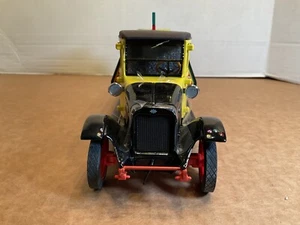 DANBURY MINT 1928 INTERNATIONAL COCA COLA DELIVERY TRUCK 1:24 SCALE DIE CAST NIB - Picture 1 of 22