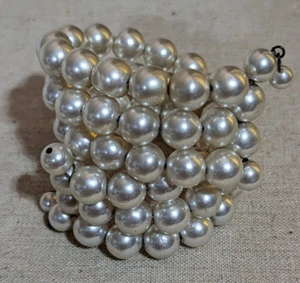 Women's Beaded Wire Wrapped Stretch Bangle Bracelet 1960's Vintage Beautiful Fau - Picture 1 of 6