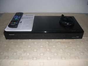 BluRay-/Festplattenrecorder PANASONIC DMR-BST760 / 500 GB HDD / SATELLIT - Bild 1 von 7