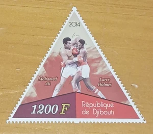 MUHAMMAD ALI - 2014 Republique De Djibouti 1200F stamp + Larry Holmes - Picture 1 of 3
