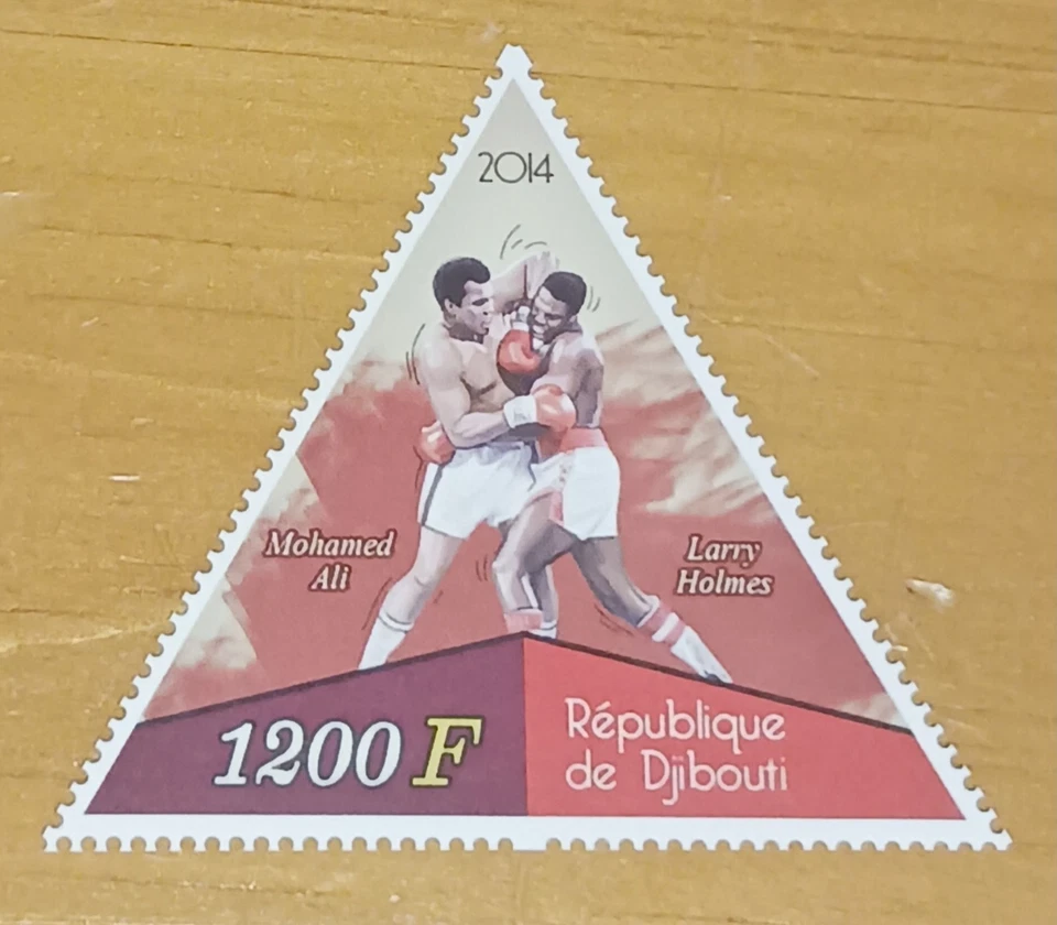 MUHAMMAD ALI - 2014 Republique De Djibouti 1200F stamp + Larry Holmes - Image 1 of 3