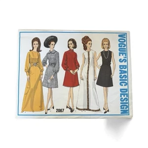 VOGUE'S BASIC DESIGN Pattern 2067 for Misses One Piece Dress UNCUT Size 12 1969 - Picture 1 of 2