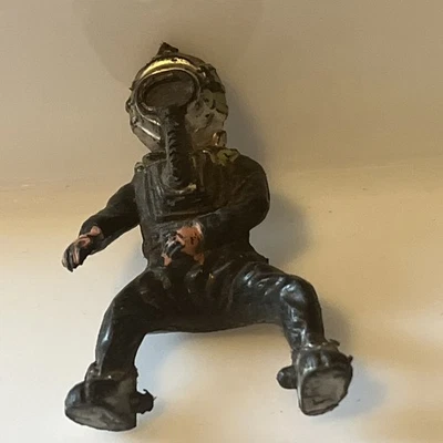 Lone Star sea charriot diver figure - Image 1 of 3