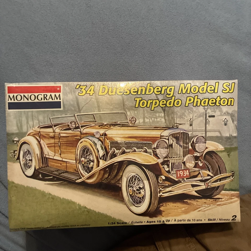 MONOGRAM ‘34 Duesenberg Model SJ Torpedo Phaeton.  1/24. #85-2174. - Image 1 of 1
