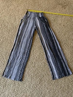 Mossimo 几何印花宽腿 Palazzo 裤子弹性腰灰色白色黑色 XS — 第 1/4 张图片