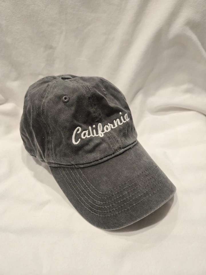 CALIFORNIA J. Galt Newport Envejecido Mujer Sombrero Gorra de Pelota AJUSTABLE Ajuste Relajado Foto 1 de 3
