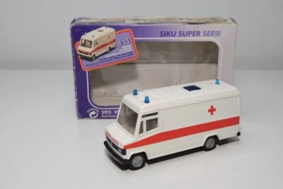 B67 1:55 SIKU 2015 MERCEDES-BENZ 809D DRK RESCUE SERVICE RECUPERO AMBULANZA MIB3 - Immagine 1 di 4