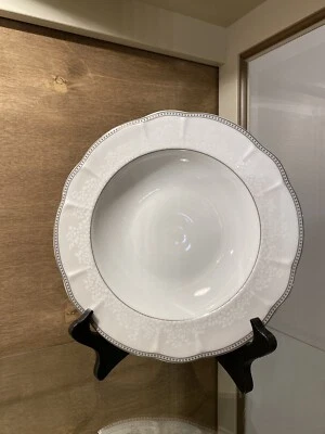 Joseph Sedgh Cantella White Porcelain Soup Bowl Silver Scalloped Rim - Image 1 of 4
