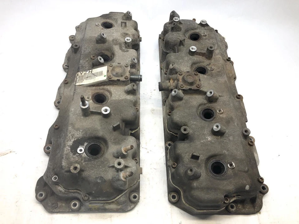 01 - 05 Chevy Silverado 2500 3500 6.6L Diesel Valve Cover Set LH/RH Upper/Lower - Image 1 of 4