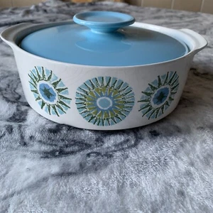 J & G Meakin Studio England Retro Blue Green Aztec Flower Casserole Dish W Lid - Picture 1 of 12