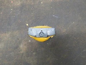 VW T4 fijación revestimiento Multivan Caravelle Clips soporte n.º: F - Imagen 1 de 4