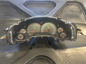 Cuadro de instrumentos HUD Corvette velocímetro original GM 2002 C5 200 mph - Imagen 1 de 7