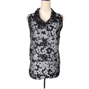 John Mark NWT Women's Medium Button Up Black and Grey Floral Print Jacquard Vest - Picture 1 of 12