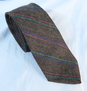 Corbata de cuello para hombre de colección Cambridge Mervyn's GRIS TWEED LANA DE CORDERO RAYAS FLACAS - Imagen 1 de 4