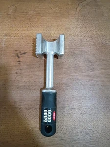 OXO Good Grips Edelstahl 2-seitiger Fleischklopfer - Bild 1 von 7