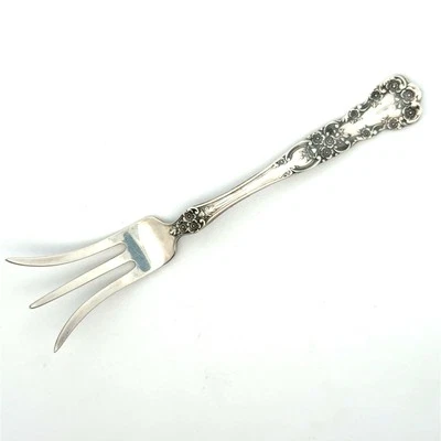 Tenedor de limón Gorham Buttercup de plata de ley .925, 4,25”, 11,6 g Foto 1 de 4