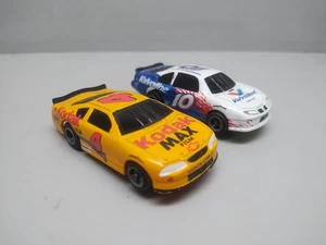 Life Like Slot Cars Johnny Benson Valvoline #10 Ernie Irvan Kodak #4 NASCAR Set - Bild 1 von 23