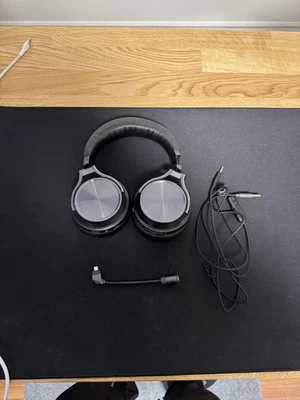 CORSAIR VIRTUOSO RGB WIRELESS XT High-Fidelity Gaming Headset with Spatial Audio - Image 1 of 2