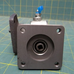 Mass Tech/Reliance Ratio Adaptor Model DA-1414, 2.00 Ratio, Two Mounting Flanges - Picture 1 of 6