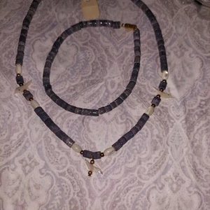 Seashells Carved Bird Chocker Necklace 18" White & Grey Tone + Bracelet 8" - Picture 1 of 2