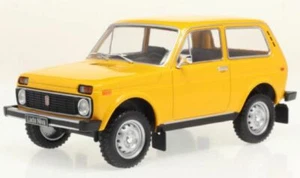 Whitebox WB124070 Lada Niva LHD Orange 1/24th Scale Die Cast Model on Plynth T48 - Picture 1 of 8