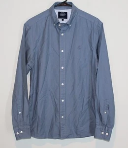 Tela Oxford Charles Tyrwhitt con botones azul gris para hombre calce mediano ajustado - Imagen 1 de 5