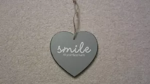 Heartshape Wood Sign Smile Until Your Face Hurts Wall Hanging Decor Wooden - Picture 1 of 1