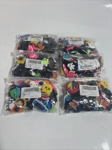 Menge 300 Stck. Zufällig Verschiedene Clip Schuh Charms für Schuh Dekoration Schön Cool - Bild 1 von 14