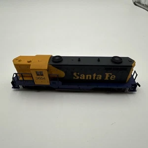 AHM HO SCALE SANTA FE GP-18 DIESELLOK #2654 - GEPRÜFT - Bild 1 von 10