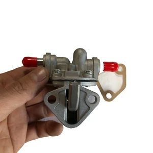 Fuel Lift Pump 1G961-52030 for Kubota Engine Z482 D662 D722 WG600 WG752 WG750 - Picture 1 of 11