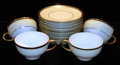 Porcelana favorita vintage 1930 Hschenreuther Selb Baviera branca com aros marfim - Imagem 1 de 4