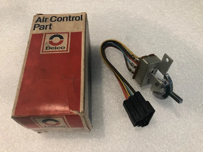 INTERRUPTOR VENTILADOR/SOPLADOR de control de aire acondicionado Buick Electra LeSabre Wildcat Climate NOS 66-67 Foto 1 de 4